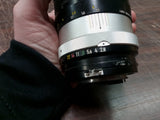 Vtg Nikon Nikkor-Q Nippon Kogaku Auto 1:2.8 f=135mm Lens & Skylight 1A Hoya 52