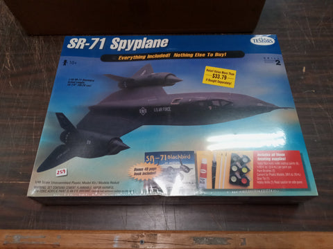 Vtg Testors Sealed 1/48 Scale SR-71 Blackbird Plastic Model Kit & Bonus Book