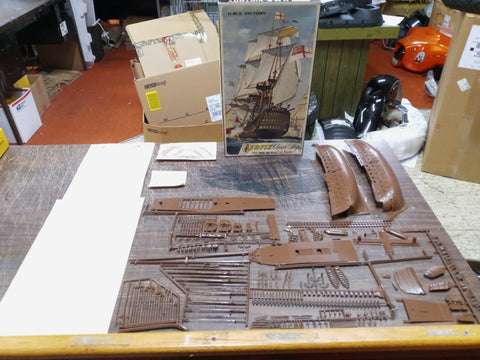 Vtg Airfix 1909-400 Craft Master HMS Victory 1/600 Scale Sailboat Ship Model Kit