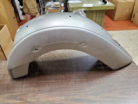 Silver Pin Striped Rear Wheel Motorcycle Fender V-Star Yamaha OEM 1100