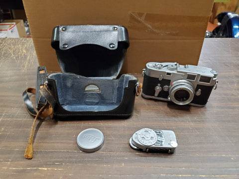 Vtg Germany Leica Leitz Wetzlar Camera & Leica Meter MC Merrawatt & Elmar Lens