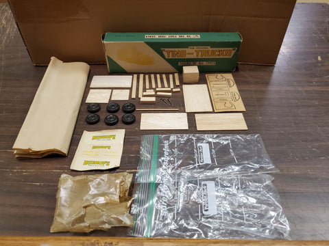 Vtg 1930-40 Ting-Trucks 2 Ton Burhops Truck Balsa Wood Model Kit Collectible