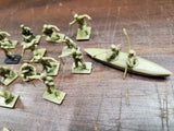 Vtg AIRFIX WWII British Commandos HO/OO Scale Model Kit 24 Pieces Collectible