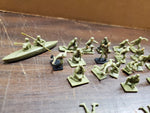 Vtg AIRFIX WWII British Commandos HO/OO Scale Model Kit 24 Pieces Collectible