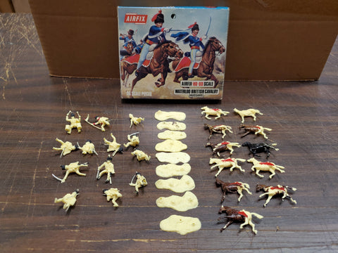 Vtg 1975 AIRFIX WWII 32PCS Waterloo British Calvary Hussars 01743-3 HO/OO S43