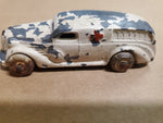 Vtg 1930-1940 Barclay Ambulance White W/ Red Cross Lead Alloy Cast 3 1/2 Inches