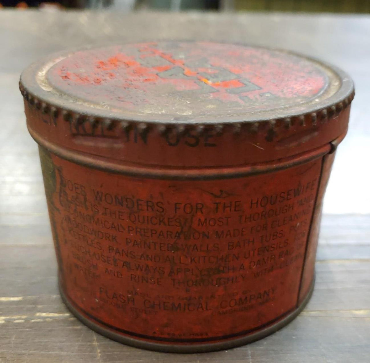 Flash Hand Cleaner Vtg consumer product tin hand cleaner 1940's Oil Ga ...