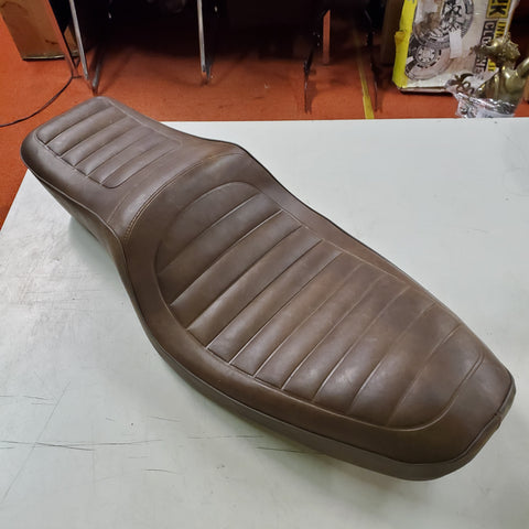 NOS Brown FACTORY SEAT HARLEY IRONHEAD SPORTSTER STOCK 1979-1981 Ribbed OEM New!