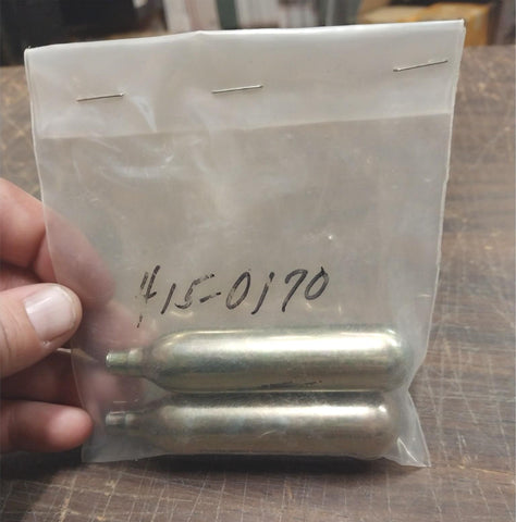 415-0170 CO2 2 Pack Cartridge Capsules Refill Airsoft Paintball AirGuns TirePump