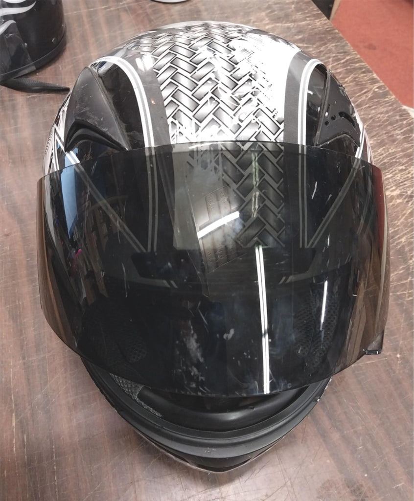 1Storm Full Face Helmet Booster Black White Grey Skulls Motorcycle Str – cyclewarehouse.online 1Storm Full Face Helmet Booster Black White Grey Skulls Motorcycle Str – cyclewarehouse.online