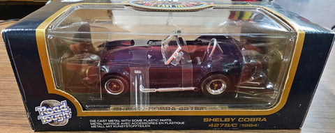 Shelby Cobra 427S/C 1964 1:18 Black Die-Cast Metal Car Collection Rough Road