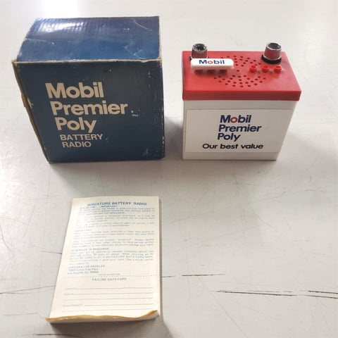 VTG Red White Bl Mobil Oil Premier Poly 9 volt Mini Battery Radio Ori Box 3324F