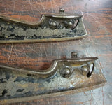 VTG Rustic Rusty Winter Sport Wall Décor Ice Skates Blades Cast Iron?
