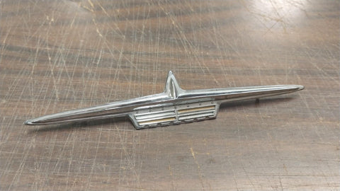 Vintage 1960-1963 GM Fender Emblem Pontiac Bonneville 536791 Car Vehicle Logo