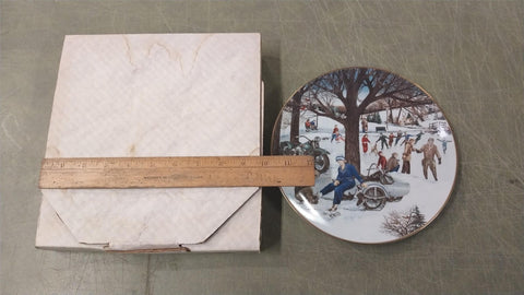 1991 Limited Edition Harley Christmas Plate "The Skating Party" Circa 1938