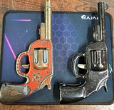VTG 1940s 2 Wyandotte Click Toy Metal Guns 5 Star and Black Tin Litho USA Toys