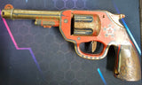 VTG 1940s 2 Wyandotte Click Toy Metal Guns 5 Star and Black Tin Litho USA Toys