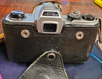 VTG Asahi Pentax Spotmatic 35mm Camera w/Takumar 1:35/135 Quanatary 1:2:8