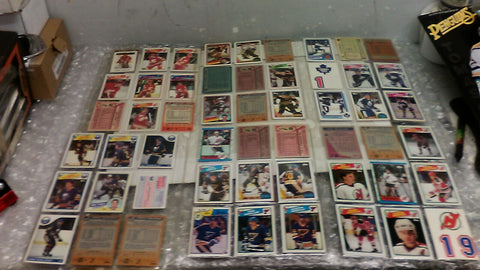 1000 high quality hockey card lot