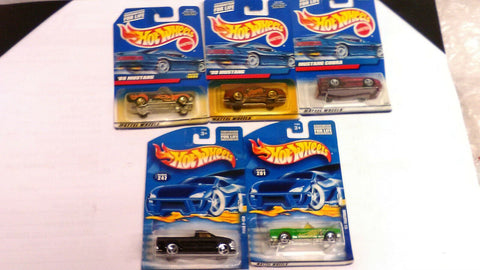 Hot Wheels Ford Lot Mustang 1965 Convertible Cobra F150 New in Package