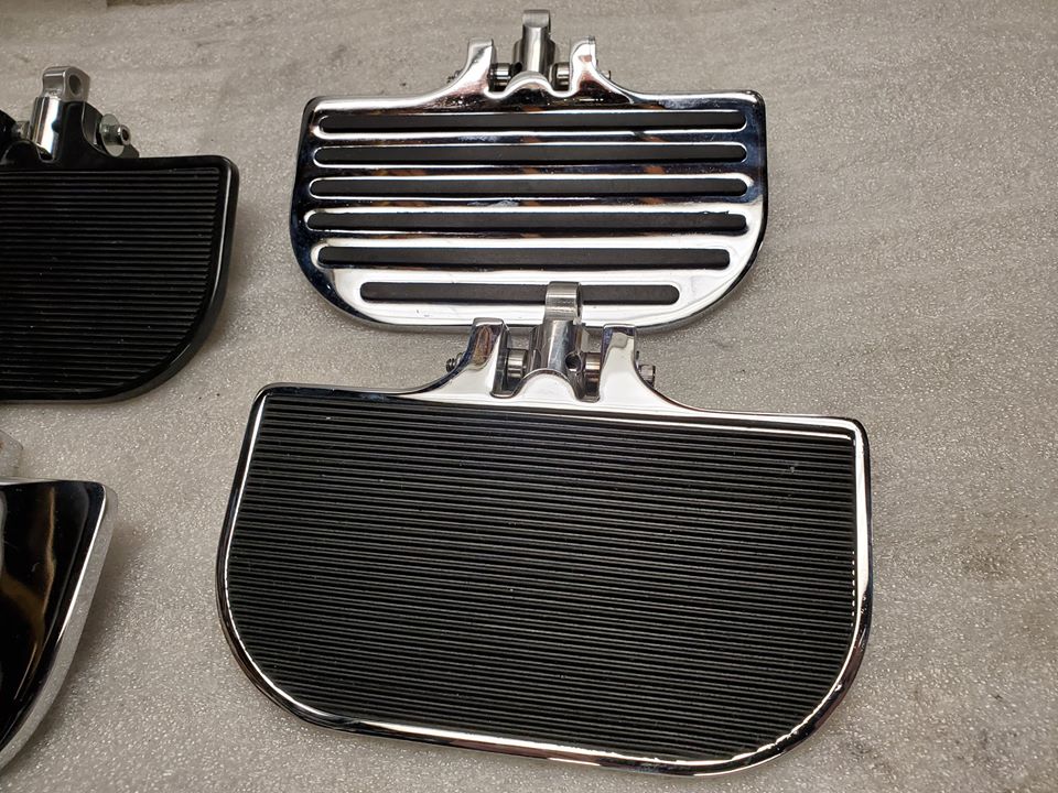 Mini Boards Harley Highway Passenger floorboards Chrome rubber