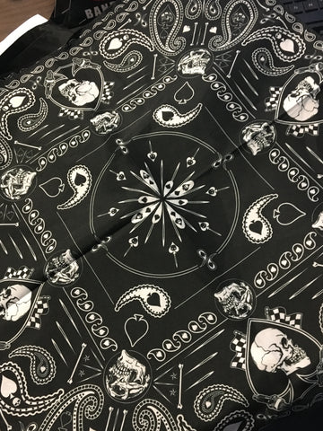 BANDANA SPADE SKULL PAISLEY