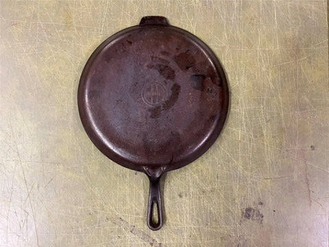 vtg Griswold Cast iron skillet griddle 202A 109 Erie PA