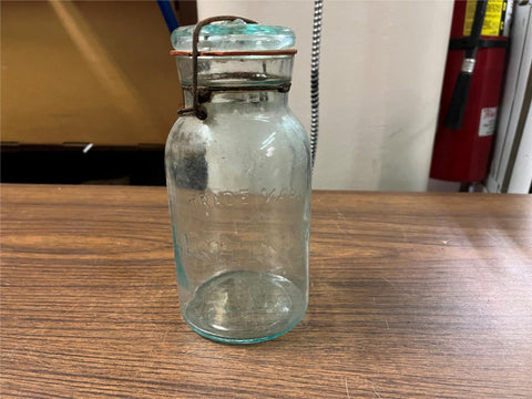 VTG Antique Pat. Jan 5 1875 Trade Mark Lightning Aqua Pint Wire Pail Fruit Jar