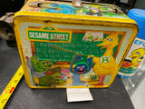 1976 Sesame Street Lunchbox Thermos Vintage TV Show Big Bird Ernie Bert Aladdin