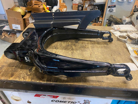 2009^ Oem Harley Rear Swingarm Fork FLH Bagger Ultra Classic Glide Left 45470-09