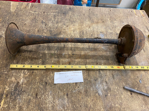 Vtg 6v Truck Trumpet Horn Tractor Trailer B model Diamond T Dump Flat mack Boat