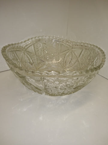 Vintage Pressed Glass Fruit Bowl Clear Pattern Glass Sawtooth edge 8" Excellent!