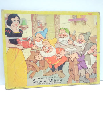VTG Jaymar Specialty Co. Jigsaw Framed Picture Puzzle Snow White and 7 Dwarfs #1