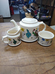 Vtg Jim Beam 3 Piece Set Tea Pot Creamer Sugar Bowl Genuine Wade Porcelain