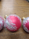 Vtg 3 Pc Glitter Red Glass Lot Bulbs Colorful Christmas Holiday Ornaments Decor