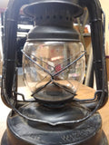Vintage DIETZ No. 1 Little Wizard Barn RR Railroad Kerosene Lantern w/Globe