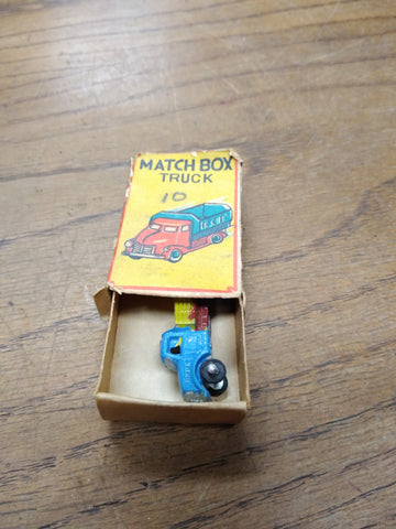 Vtg ACE Original Metal Miniature Figure Matchbox Truck Japan Die Cast Orig Box