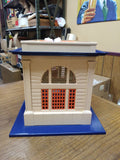 Lionel 115 City Passenger Stop Station Illuminated Steel Accessory Train Display