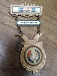 Vtg F.O.E. Fraternal Order Of Eagles Members Medal Gold Tone Metal & Celluloid