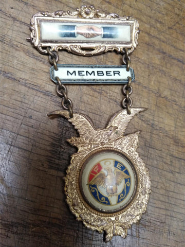 Vtg F.O.E. Fraternal Order Of Eagles Members Medal Gold Tone Metal & Celluloid