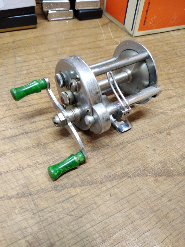 baitcast reel made in usa Vtg Pflueger Akron No. 1893 Bait Casting Fishing Reel Made In USA Nice – cyclewarehouse.online