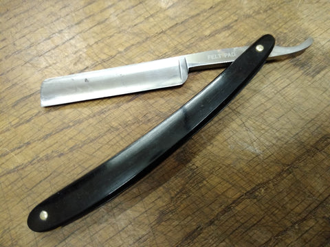 Vtg Felt Pad 472 F.P.R.W. Straight Razor Nice Jimps Blade and Scales!
