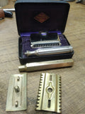 Vtg 2 Piece Razor Lot Gem Travel Razor w/Box Unbranded 3 Piece Brass Comb Razor