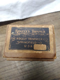 Vtg Ridgely's Famous Wall Paper Trimmers Model F Paper Hangers Instructions Box