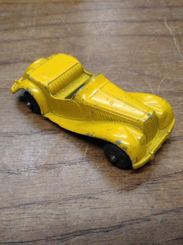 Vtg TOOTSIE TOY MG Sports Car Yellow Die Cast Metal Chicago USA In Nice Shape!