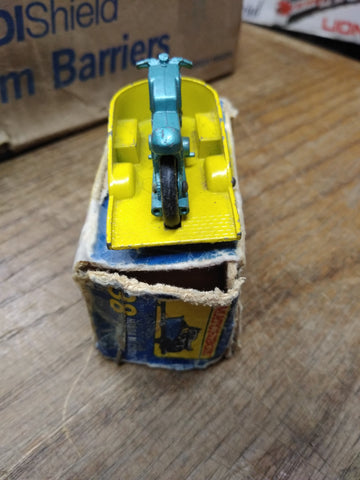 Vtg Lesney MATCHBOX Series #38 Honda Motorcycle & Trailer