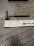 Vtg 1920's Christy Single Edge Safety Razor In Original Velveteen Lined Case!