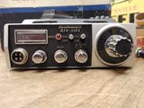 Vtg GemTronics GTX 3323 Mobile CB Radio Transceiver 23 Channel Microphone w/Box