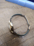 Vtg Women's Gruin Precision 17 Jewel 10KGP Watch Orig Clam Shell Box Works Great