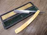 Vtg King Razor Mfg Mona-King Pat. Dec. 9-1913 Nice Blade Scales Jimps Box Great!